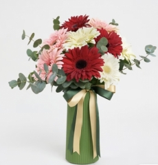 Rengarenk gerbera