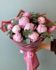 Pembe Şakayık buketi